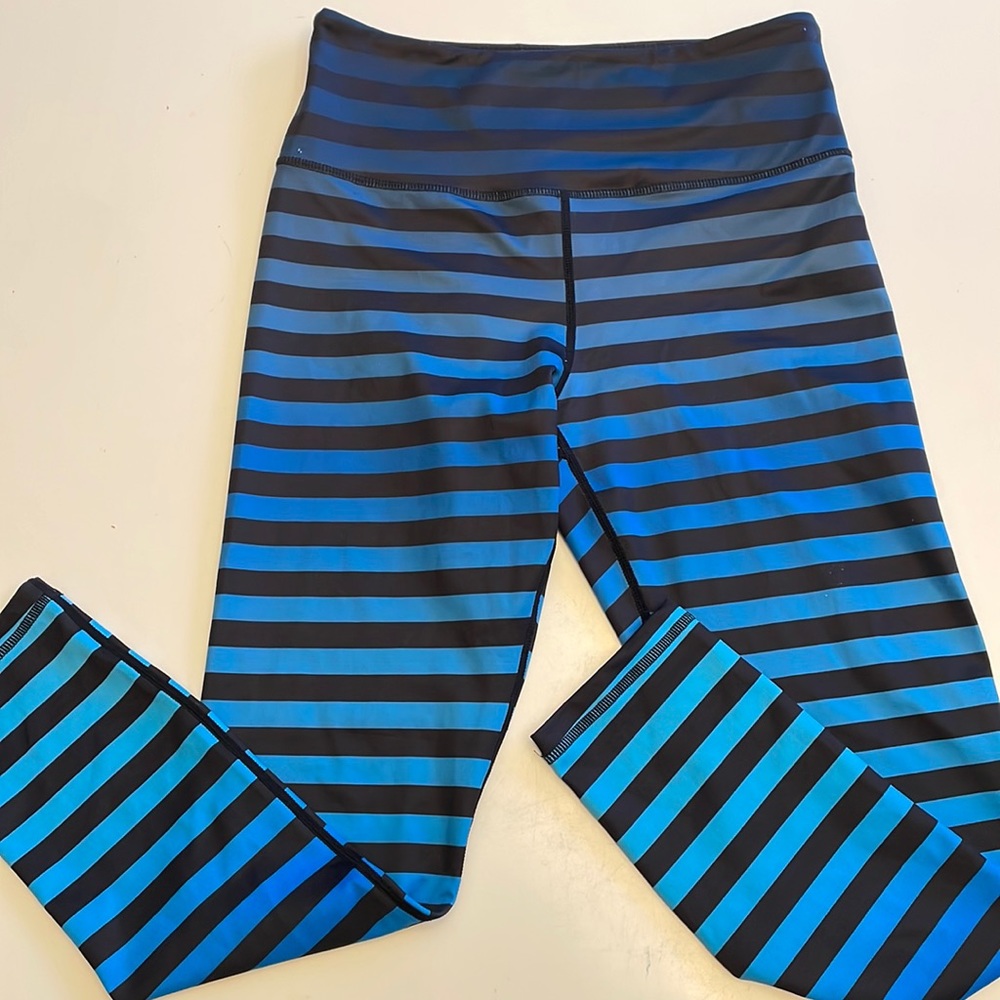 Zyia Ombré Leggings